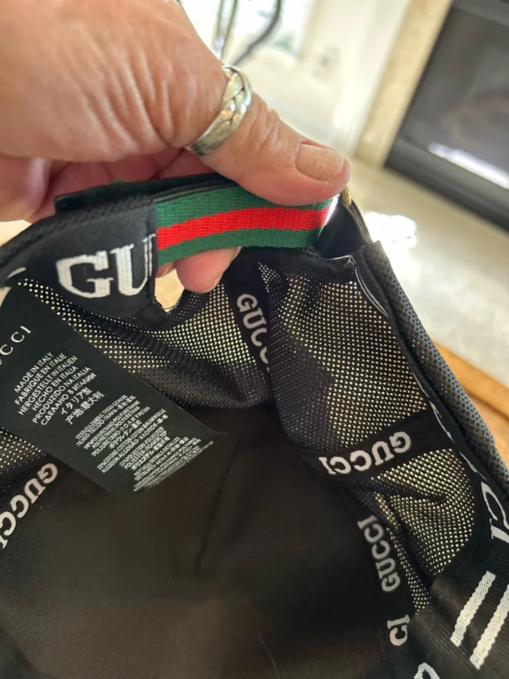 Gucci Beige GG Monogram Tiger Patch Trucker Cap - Picture 11 of 14